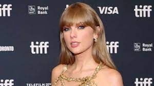 10 Album Taylor Swift Terlaris: Pemikat Hati Penggemar Musik Indonesia